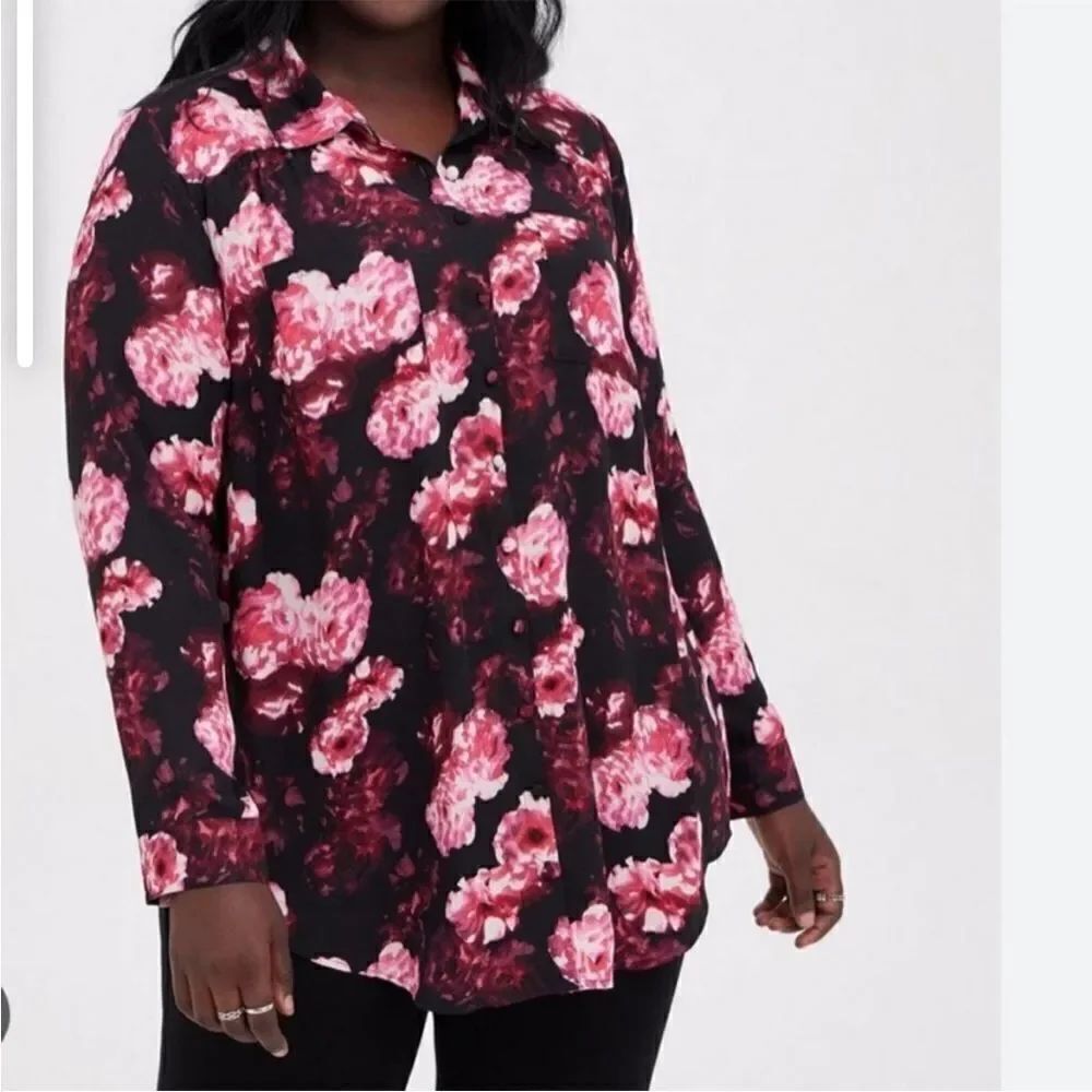Torrid Black Madison Pink Floral Print Button Closure Shirt